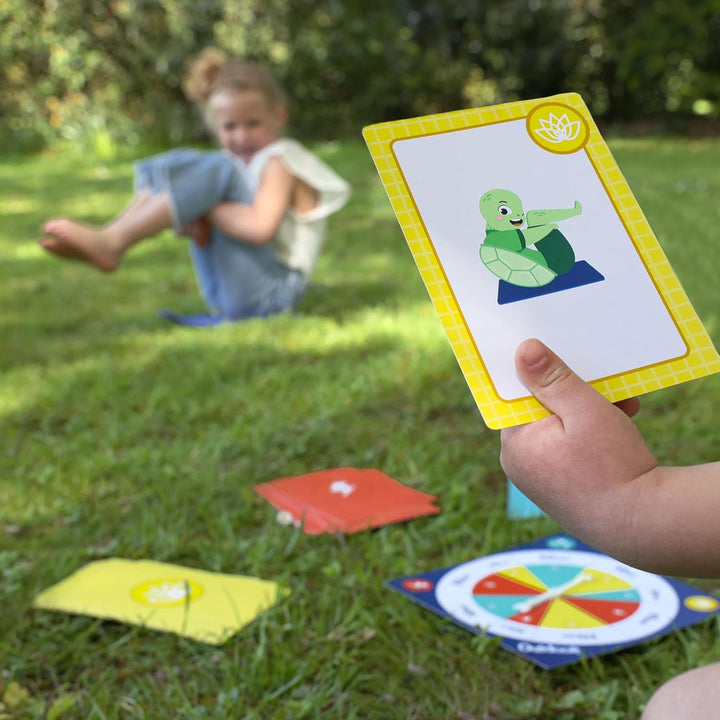 SES Creative | Animal Yoga für Kinder | Yoga-Spielset | 27 Karten mit von Tieren inspirierten Körper