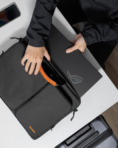 tomtoc 17,3 Zoll Laptop Tasche Schultertasche Umhängetasche für 2023 ASUS ROG Strix Scar 18 G834JY-X