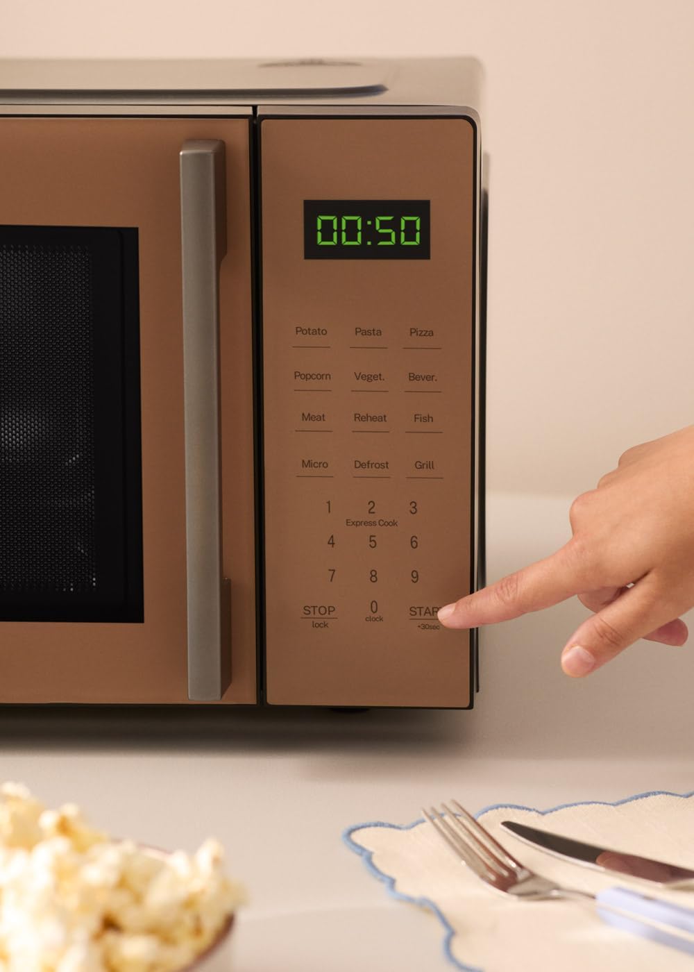 CREATE/MICROWAVE STUDIO/Mikrowelle mit Grillfunktion und Backofen Mokka/Fassungsvermögen 23L, Drehte