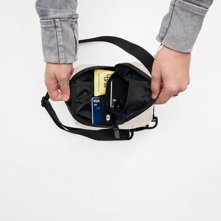 OGIO 2020 XIX Women's Crossbody Ziffer, Ziffer