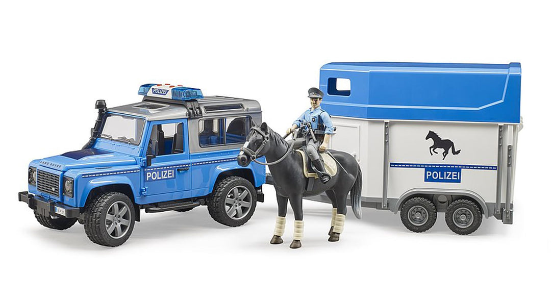 bruder 02588 - Land Rover Defender Polizeifahrzeug, Pferdeanhänger, 1 Pferd, 1 Polizist, Light & Sou