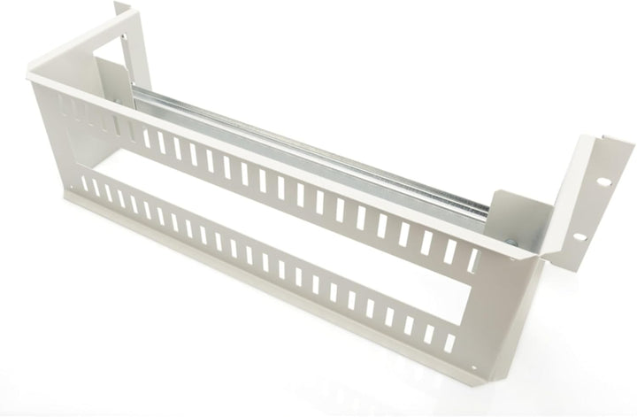 DIGITUS Hutschienenträger 19 Zoll - 3HE - Rückseite mit Kabel-Durchführung - DIN Rail - 390 mm Breit