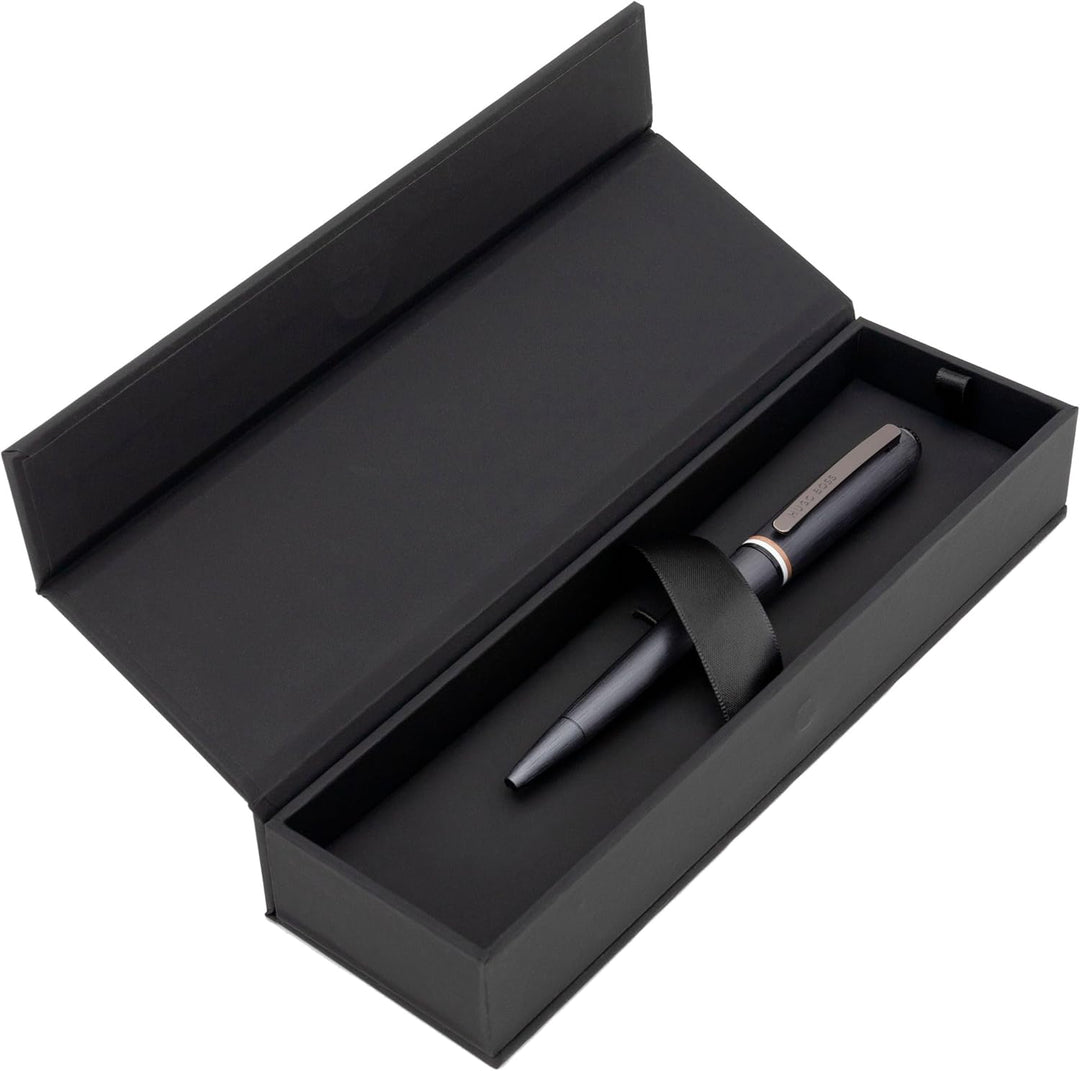 Hugo Boss Contour Iconic Kugelschreiber aus Messing und Aluminium in der Farbe Schwarz, Länge: 13,6c