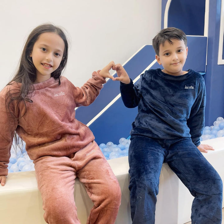 LACOFIA Kinder Jungen Mädchen Schlafanzüge Warme Polar Fleece Pyjama Set Kleinkind Winter Langarm Ha