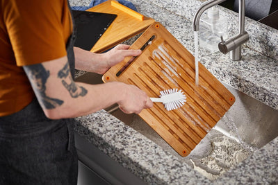 Fiskars Bambus Schneidebrett und Brotmesser, Functional Form, Bambus/Japanischer Edelstahl/Kunststof