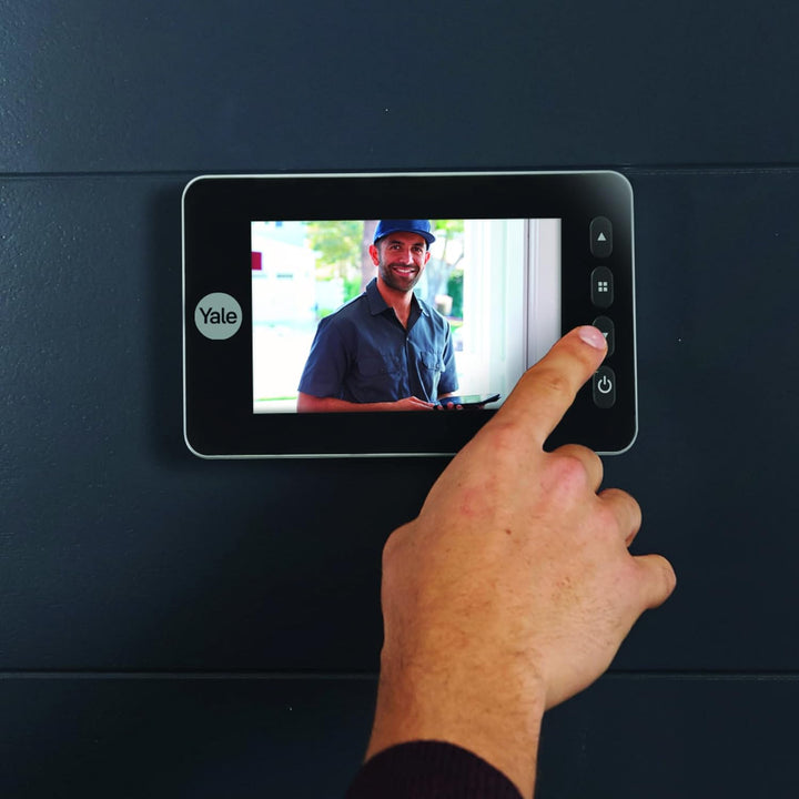 Yale Digitaler Türspion Auto Imaging- 5800 - Silber - Erfasst Bilder/Videos - integrierte Türklingel