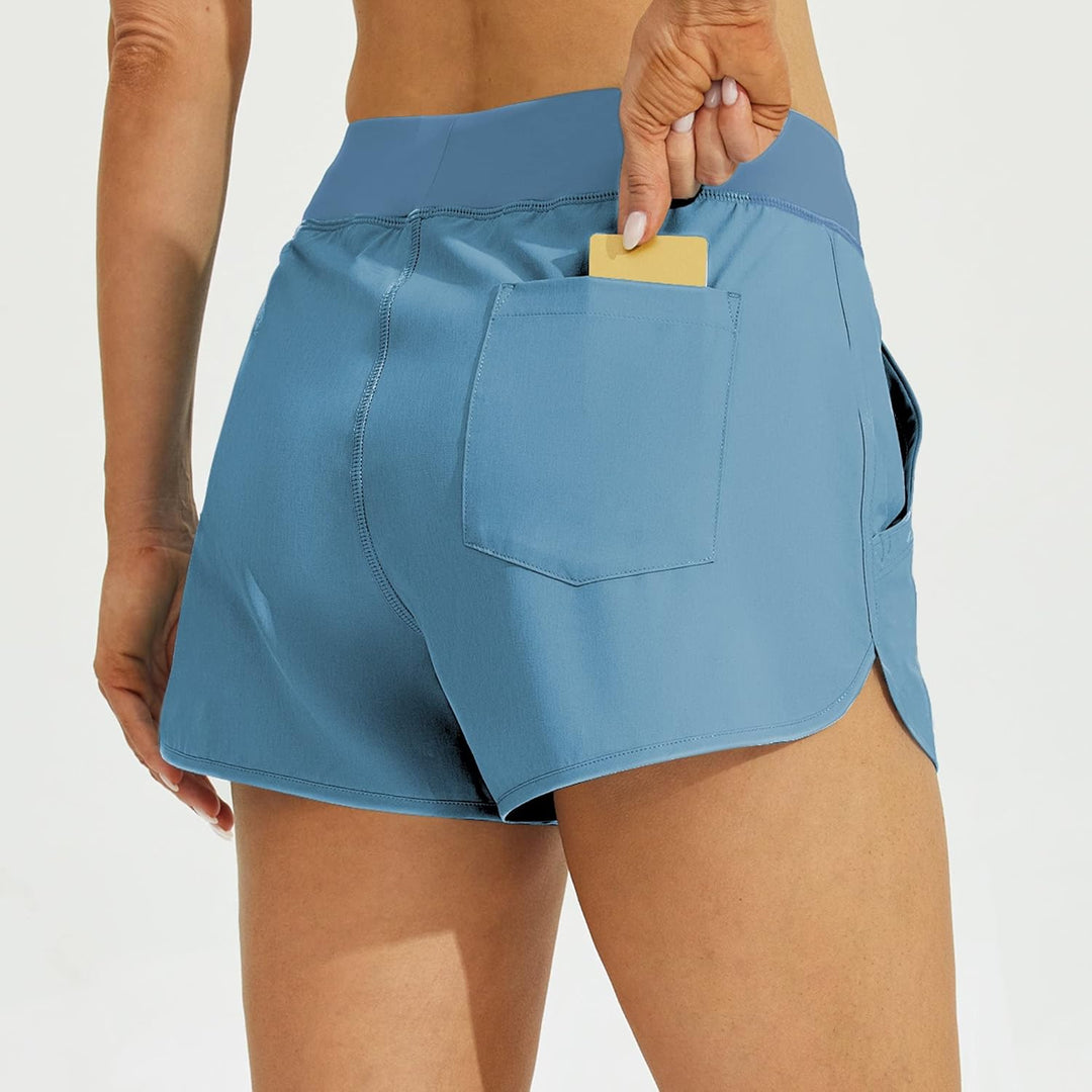 WILLIT Damen 3" Badeshorts Badehose Schwimmen Boardshorts mit Kurzliner Taschen Schnelltrockner UVA