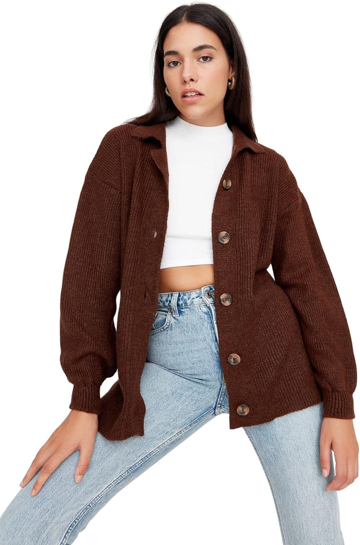 TRENDYOL Damen Hemdkragen Einfarbig Oversize Cardigan Pullover L Braun, L Braun
