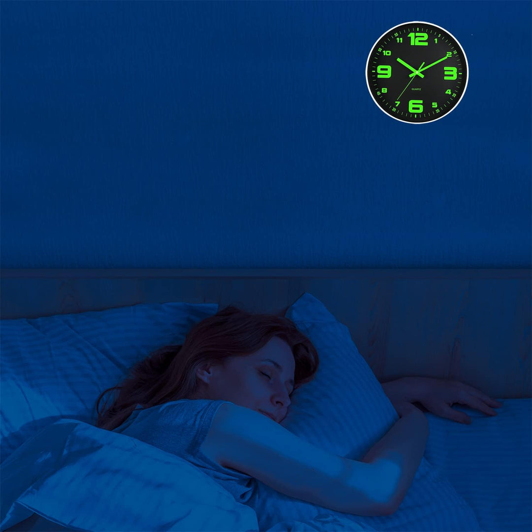 DIYZON Leuchtende Wanduhr, Geräuschlos, Nicht tickend, 30 cm, Nachtlicht-Wanduhren, Batteriebetriebe