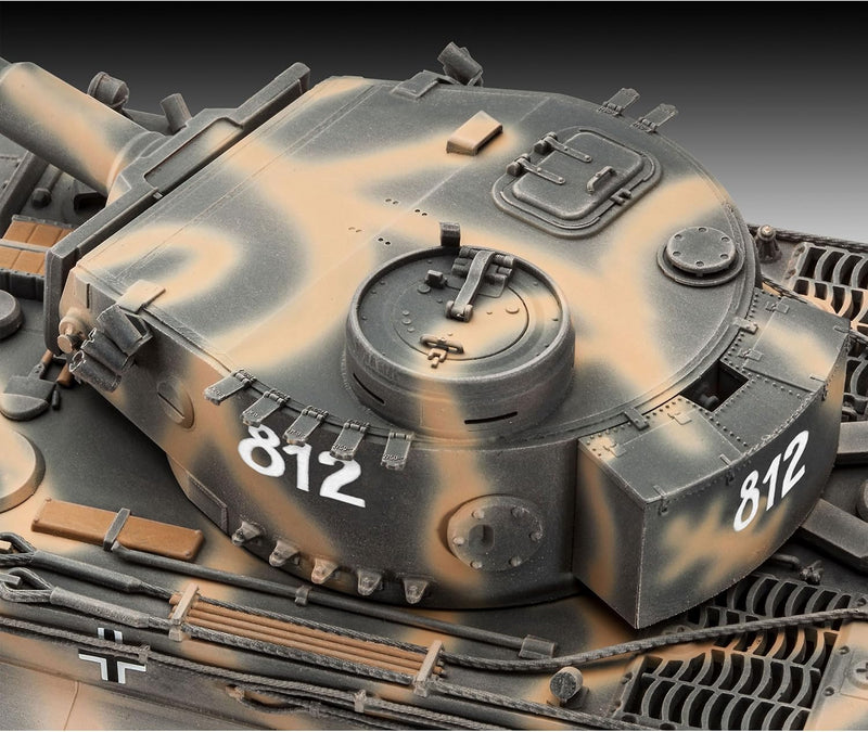 Revell Panzermodellbausatz Tiger I im Massstab 1:35, 24,1cm 05790, unlackiert