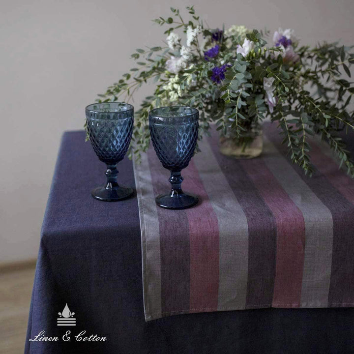 Linen &amp; Cotton Tischläufer Stoff Wasserdicht Silva -100% Leinen, Lila Rosa Grau (45 x 150 cm) Streif