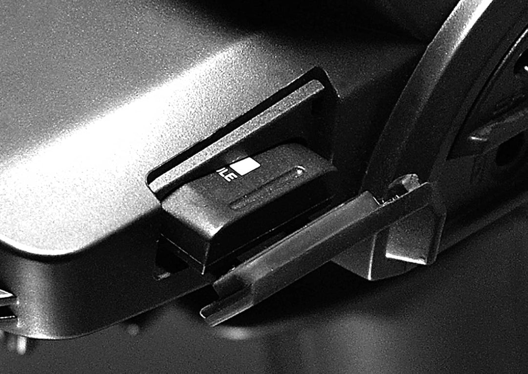 Futaba 4PM Plus T-FHSS, RX R304SB-E