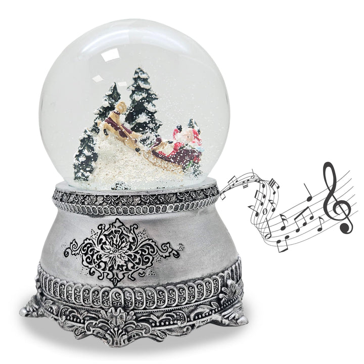 Nostalgie Schneekugel Weihnachtsmann im Schlitten im Winterwald * auf Silber Sockel mit Landschaft *
