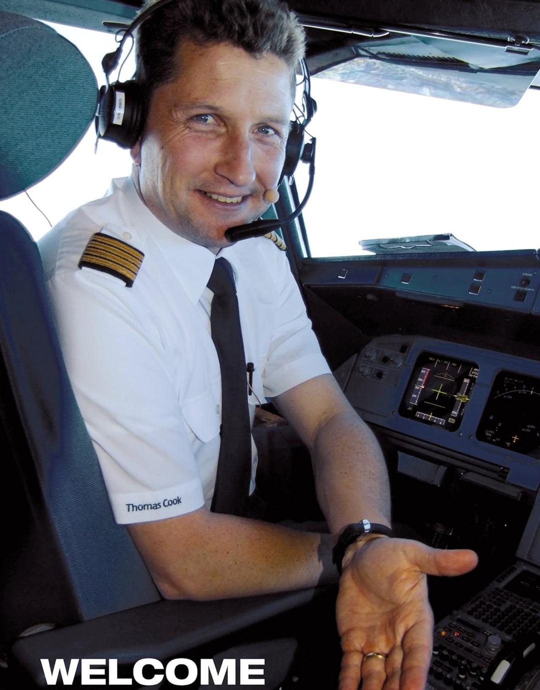 PilotsEYE.tv | LA PALMA | Cockpitmitflug A320 | CONDOR Berlin | "Airial Island" | Bonus: Helicopter