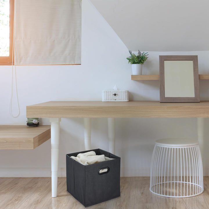 Relaxdays Aufbewahrungsbox, 4er Set, Faltbare Regalboxen, Grifflöcher, HBT 32 x 33 x 33 cm, Faltboxe