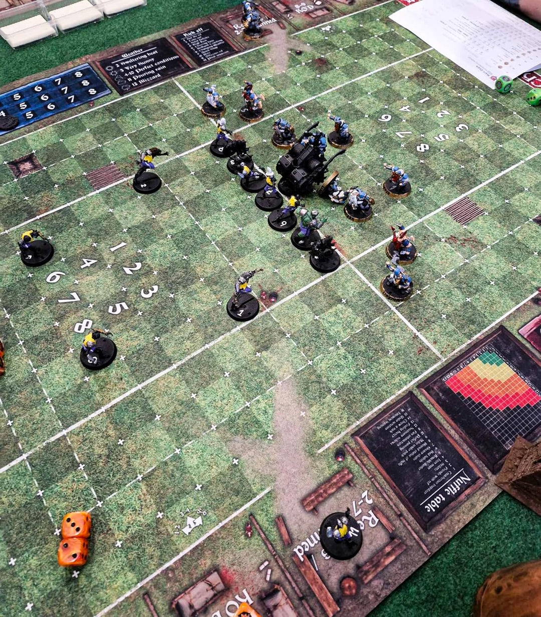 Gummimatte für Blood Bowl / Blood Bowl 7s - Spielfeld 35.5"x27.5" / 90x70 cm