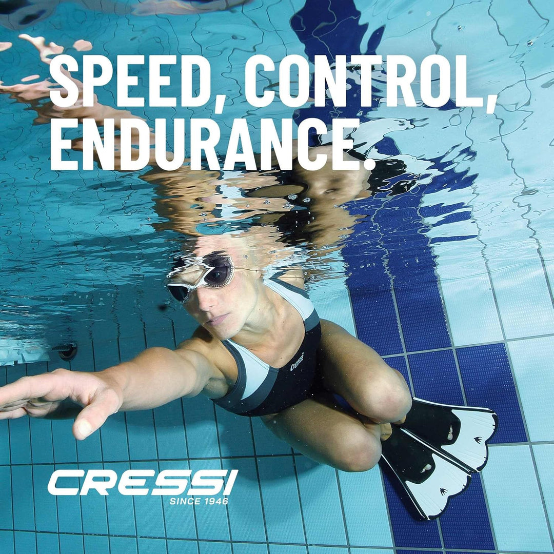 Cressi Light Fins-Kurze Flossen Zum Schnorcheln Schwimmen, Wassertraining, Verfügbar für 31/32 Blau/