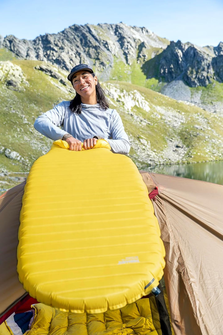 Therm-a-Rest NeoAir Xlite NXT Ultraleichte Camping und Rucksackreisen Isomatte Solar Flare Regular S