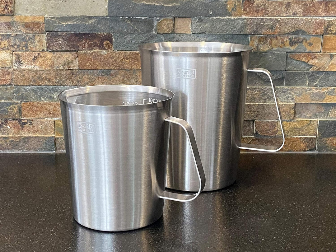 Milchkännchen »Graduata« Messbecher Pitcher Krug Gastro Milchaufschäumer Skala aus Edelstahl mit Gri