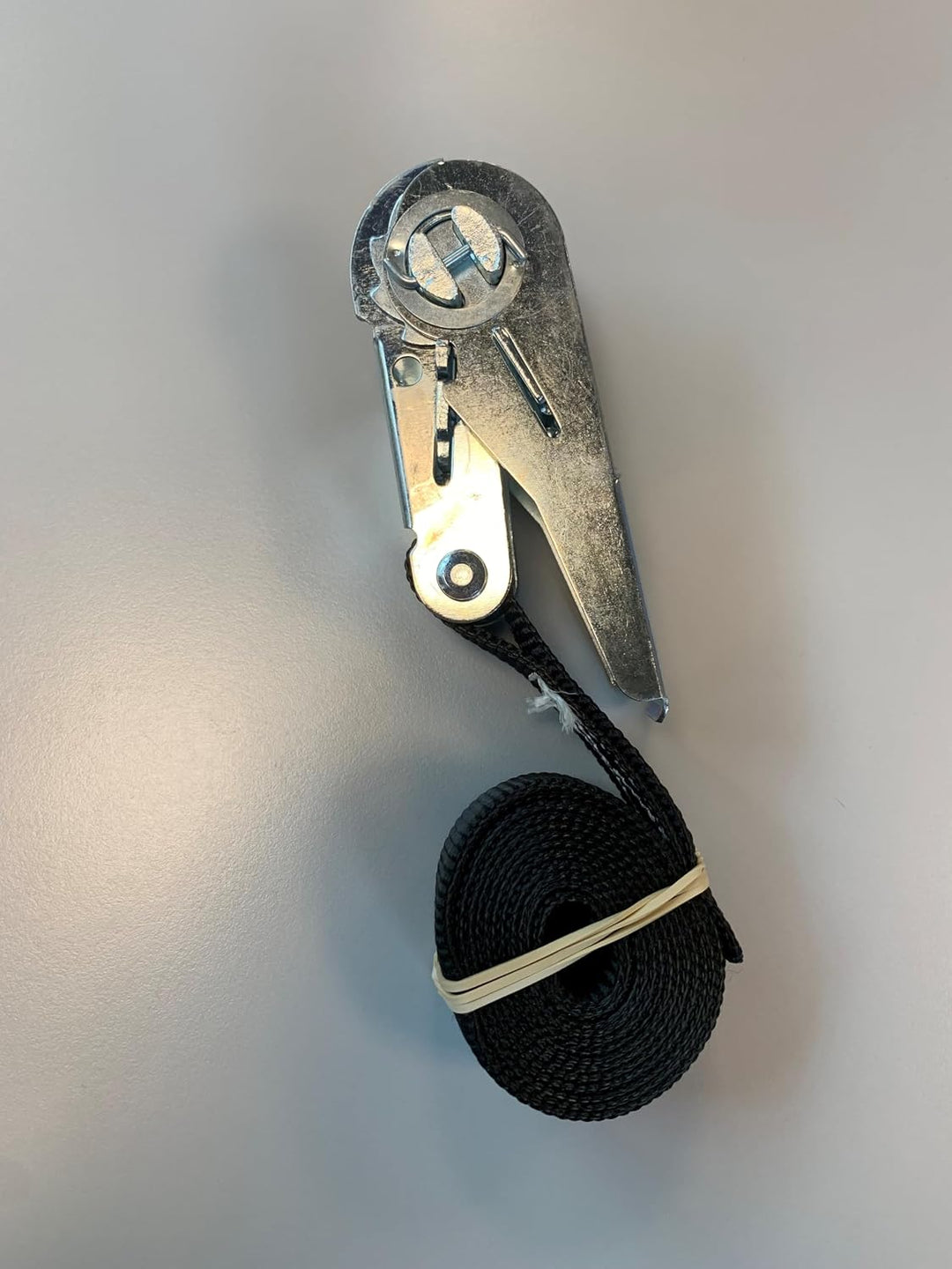 Spanngurte mit Ratsche, Länge 1,5 m, Breite 25 mm, 100% Polyester, robust und hochwertig, für Motorr