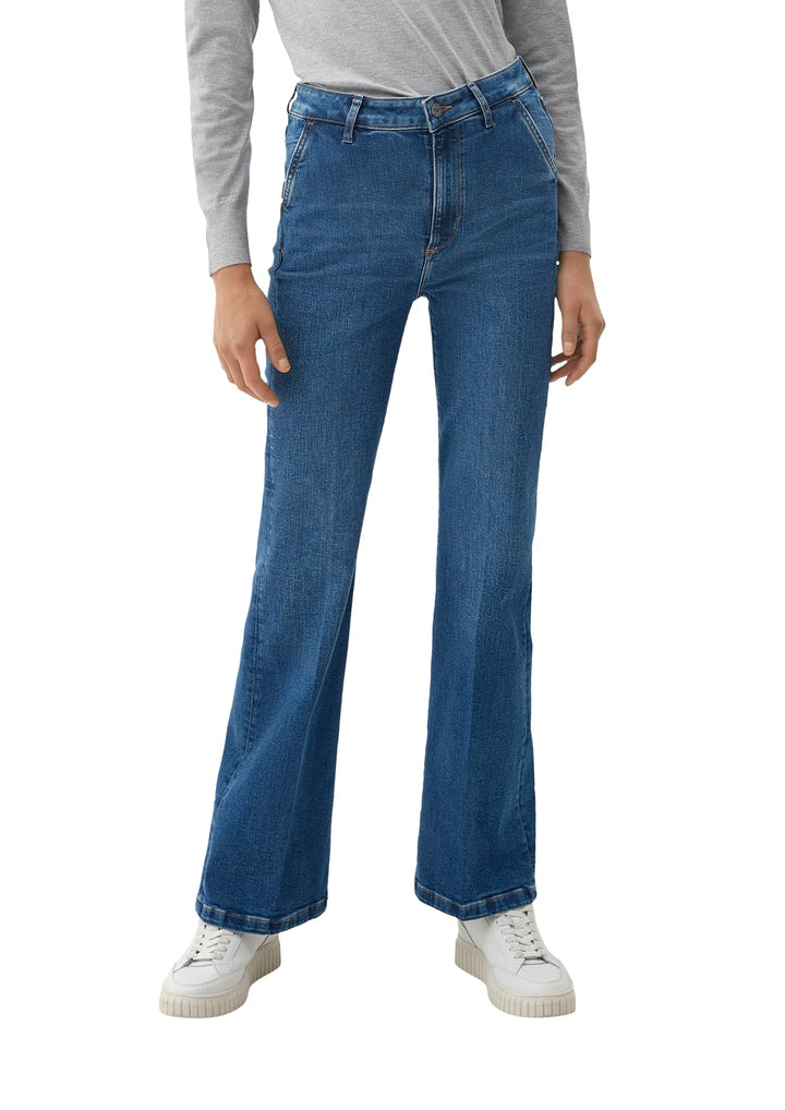 s.Oliver Damen Jeans, Beverly Flared Leg, Blau 55z4