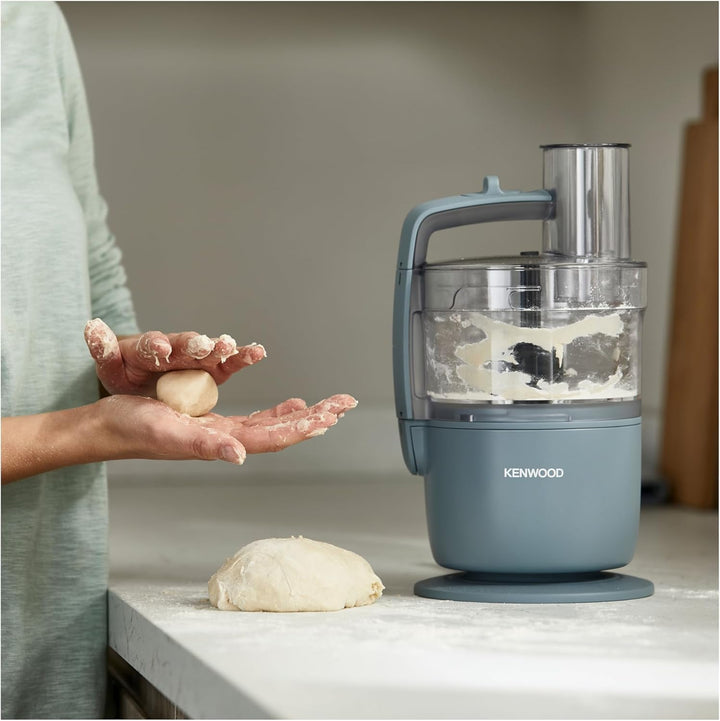 Kenwood MultiPro Go FDP22.000GY, Robot da Cucina che Trita, Affetta, Grattugia, Riduce in Purea e I