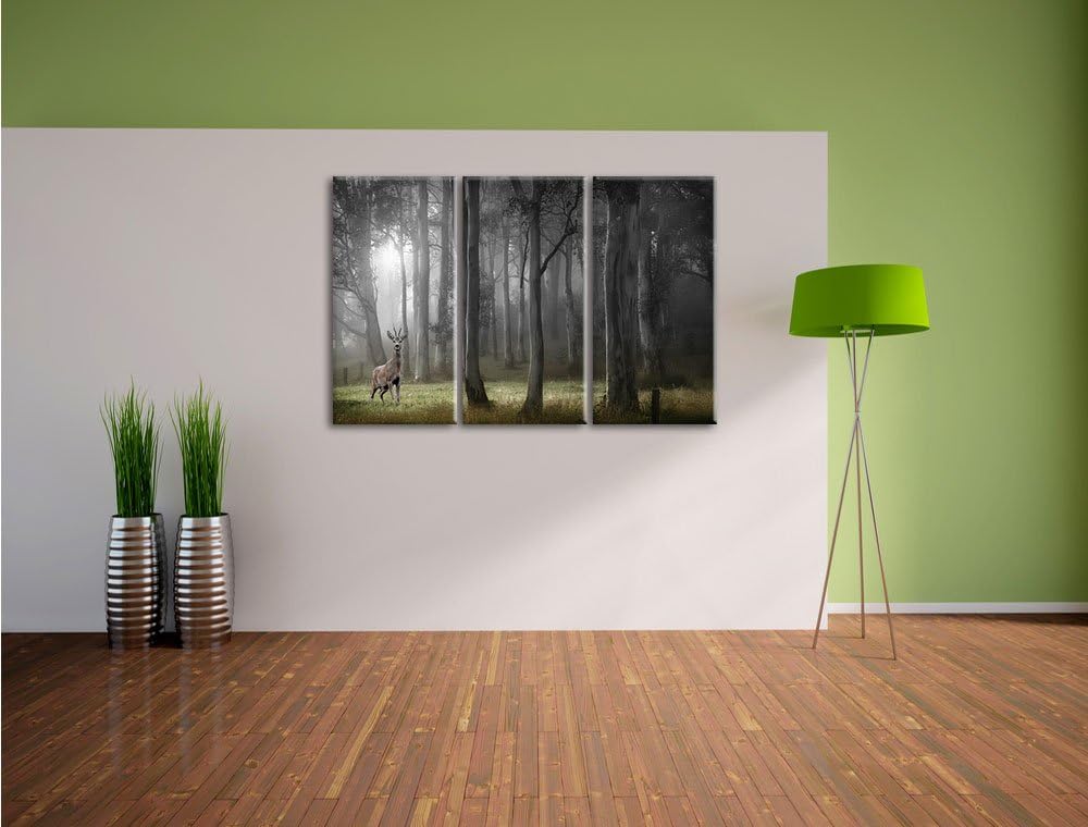 Pixxprint Einsamer Hirsch im tiefen Wald B&W Detail 3-Teiler Leinwandbild 120x80 Bild auf Leinwand