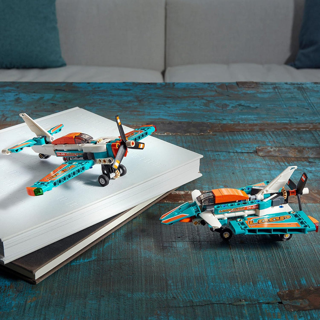 LEGO 42117 Technic Rennflugzeug & Jet-Flugzeug, 2-in-1 Spielzeug für Kinder ab 7, Geschenke zum Gebu