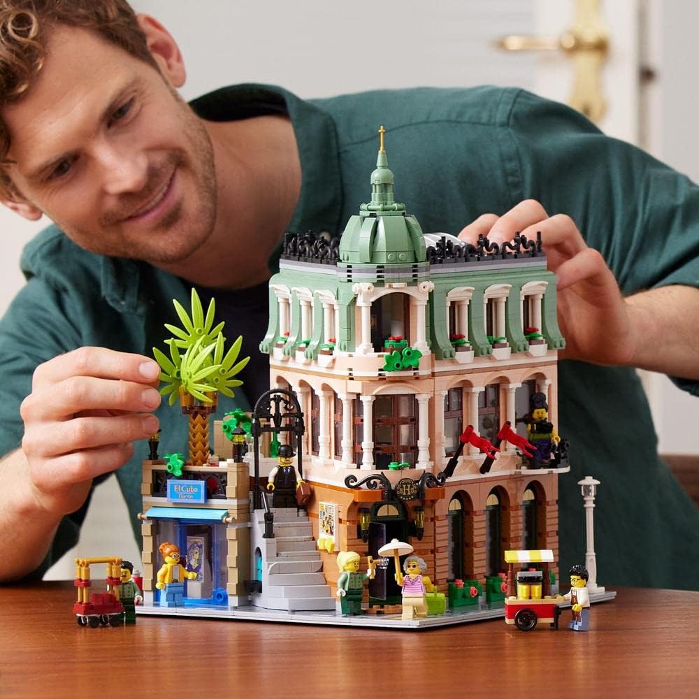 LEGO Creator Expert Boutique-Hotel 10297