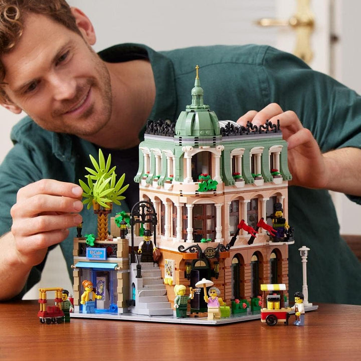 LEGO Creator Expert Boutique-Hotel 10297