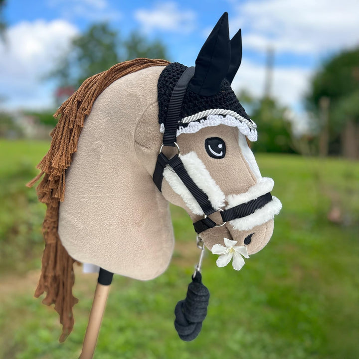Hobby Horse Beige A3, Pferd, komplett mit Netz, Gebiss, Zügel, Halfter und Insektenmütze, schwarz un