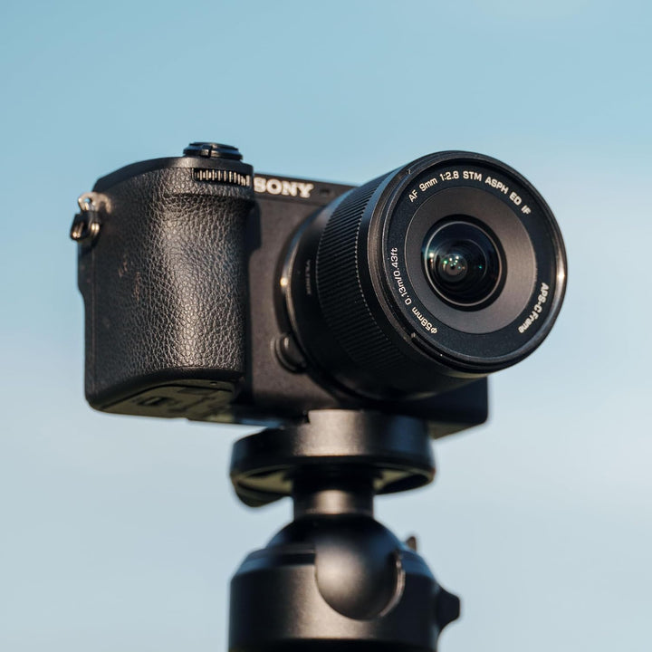 VILTROX 9 mm F2.8 E Objektiv für Sony E, Autofokus Weitwinkel APS-C Prime Objektiv, kompatibel mit S