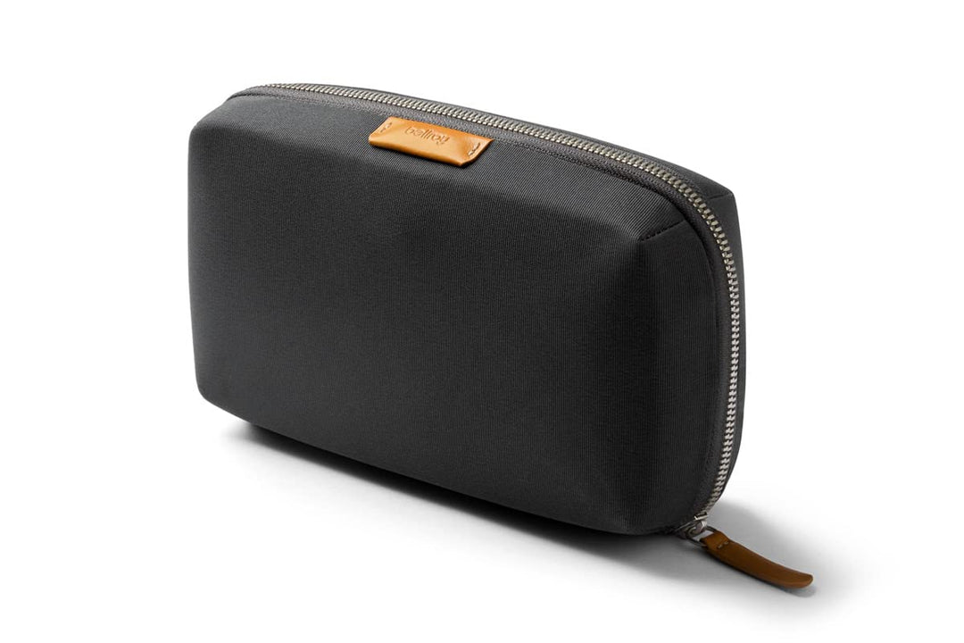 Bellroy Tech Kit, Etui mit Reissverschluss für Tech Accessoires (Akku, Ladegerät, Kabel, Kopfhörer)