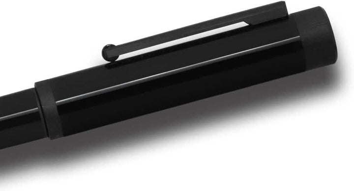 Montegrappa Zero Kugelschreiber aus Edelstahl und Montegrappite-Harz in der Farbe Ultra-Black, Länge