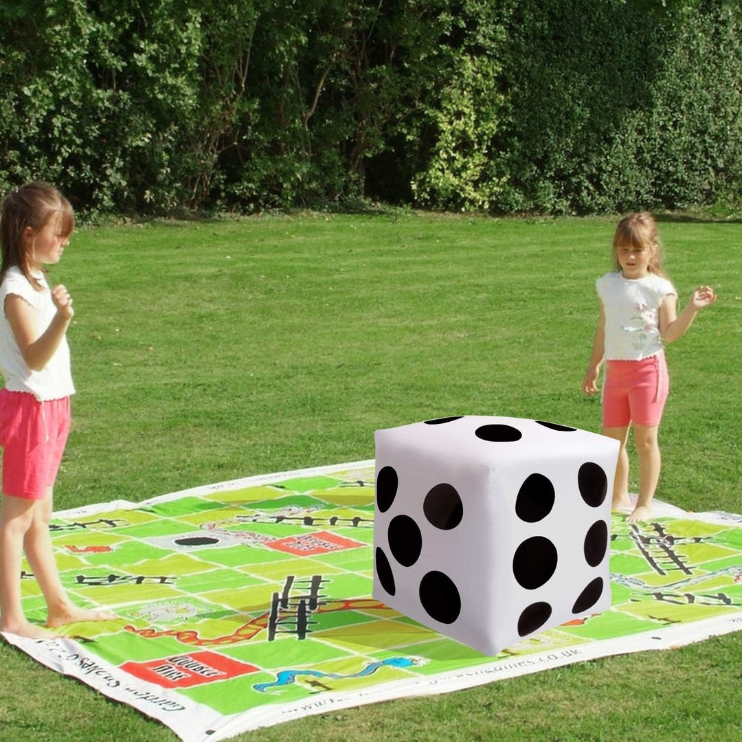 Novelty Place Riesige aufblasbare Würfel 2 Stück, 20 Zoll weisse und Schwarze Jumbo-Würfel für Indoo