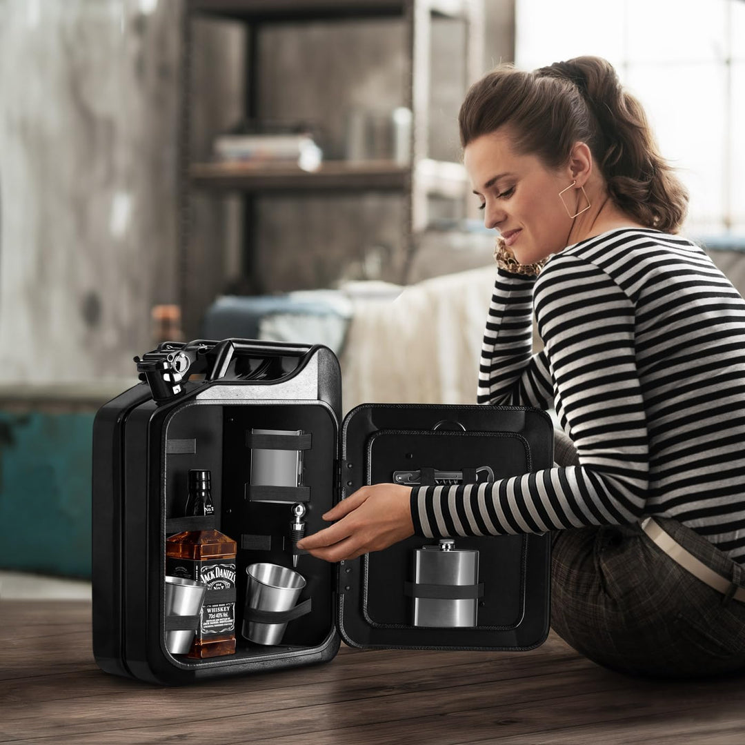 Maverton 20L Kanister Mini Bar mit Gravur - Jerrycan schwarzer Metall Mobile Bar - Geburtstagsgesche