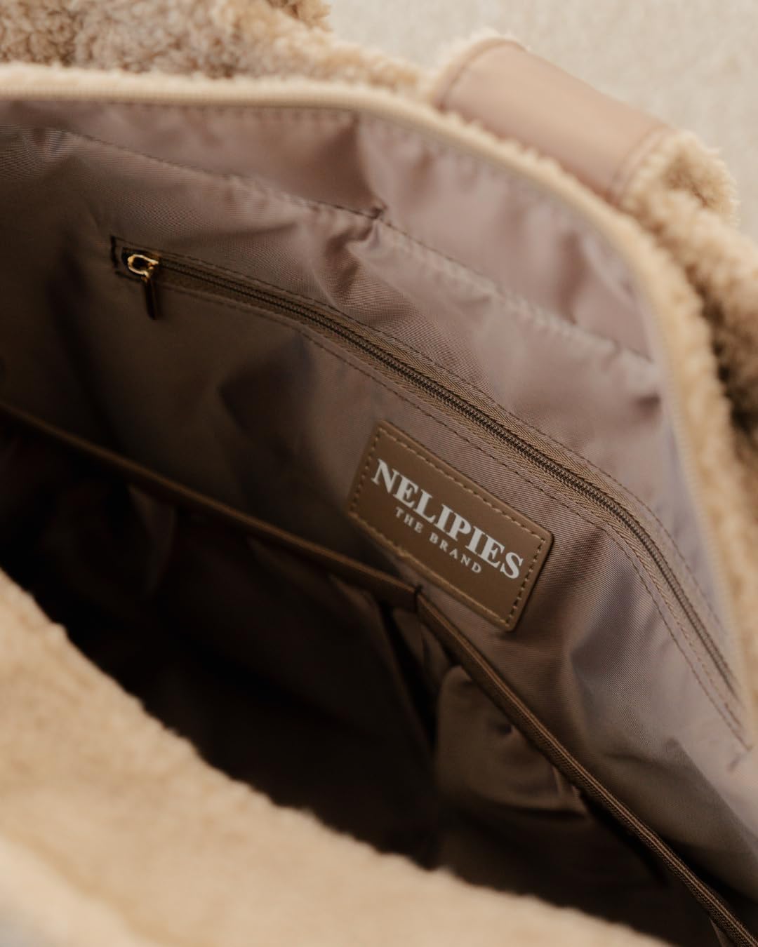 The Brand Wickeltasche Teddy Mom Bag mit Wickelunterlage, Flaschenhalter, Kinderwagenbefestigung, Cr