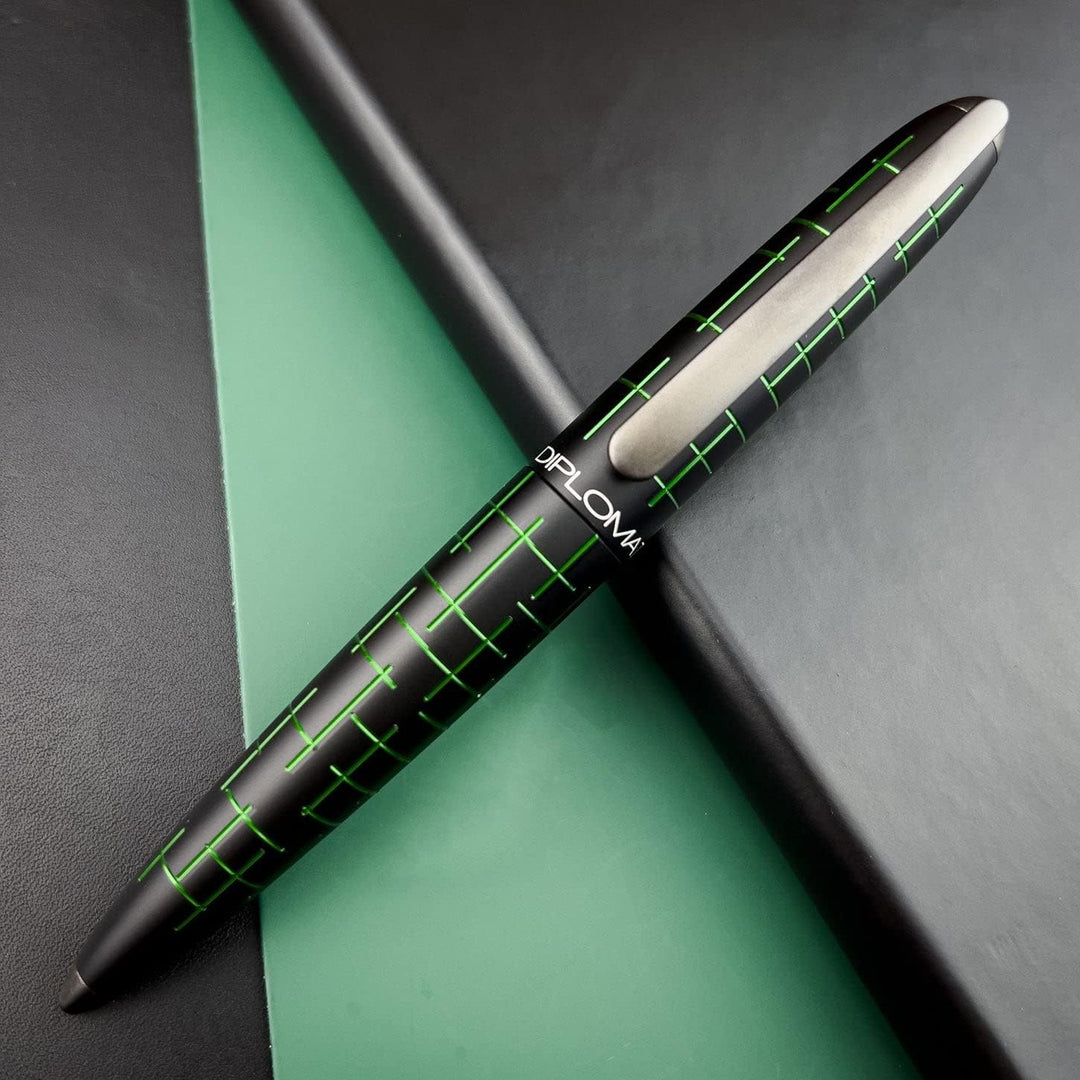 DIPLOMAT ELOX Füllfederhalter F/Handgefertigt/mit Geschenkbox/Füllhalter Füller Fountain Pen/Füllfed
