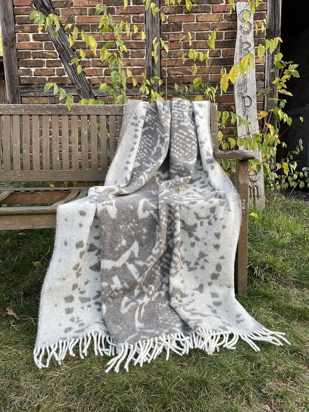 JOWOLLINA Wendedecke Wolldecke Plaid Kuscheldecke 100% Wolle 130x170 cm (Python braun Melange), Pyth