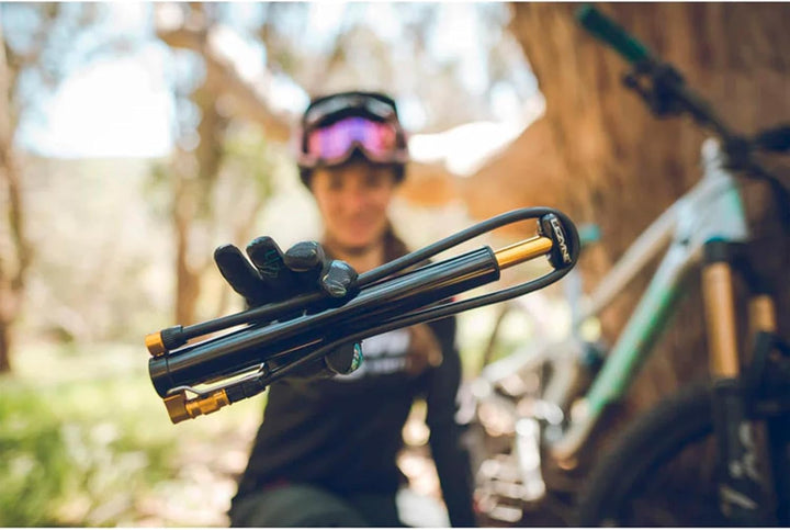 Lezyne Micro Floor Drive HP Schwarz, Schwarz