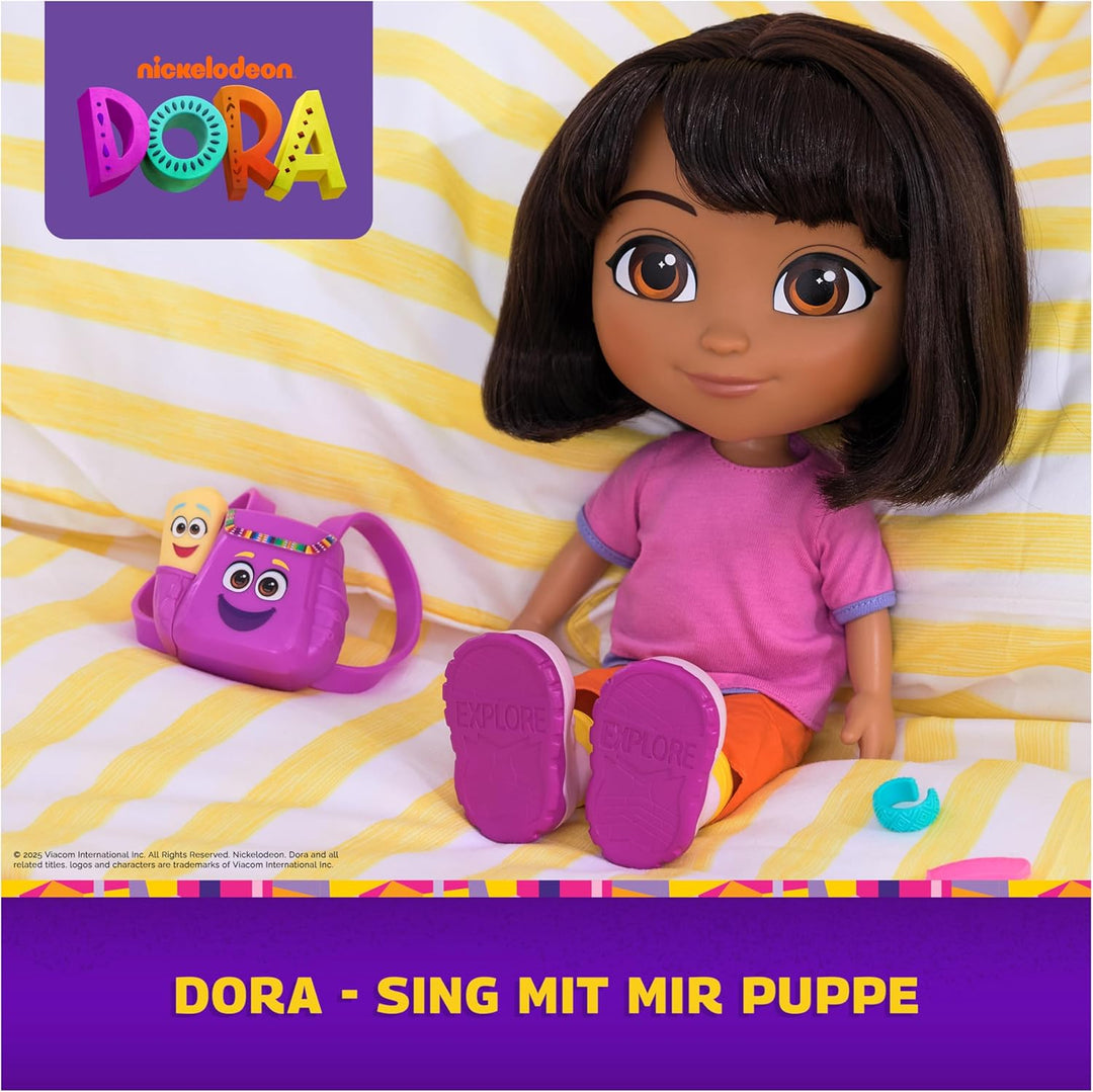 DORA Sing mit Mir Puppe 35 cm grosse Puppe zur beliebten TV-Serie mit 2 Liedern und 12 Sätzen & Gerä