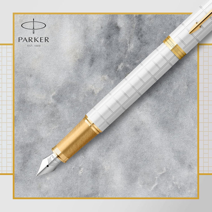 Parker IM Füller | Perlfarbene Premium-Lackierung mit goldenen Zierteilen | Füllfederhalter mit fein