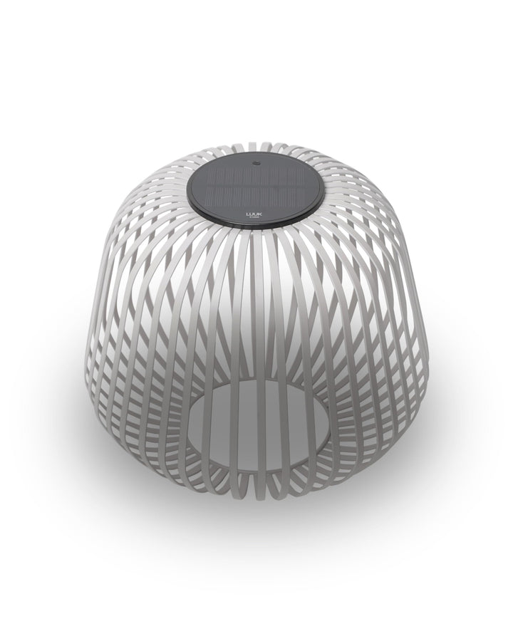 LUUK Studio Schlichte Solarleuchte für drinnen & draussen in minimalistischem Design, IP65 Schutz, w