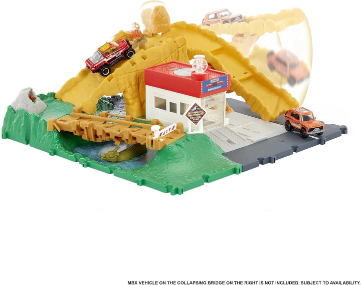 Matchbox HHH32 - Action Drivers-Spielsets, Fahrzeug im Massstab 1:64, interaktives Spielzeug mit Lic