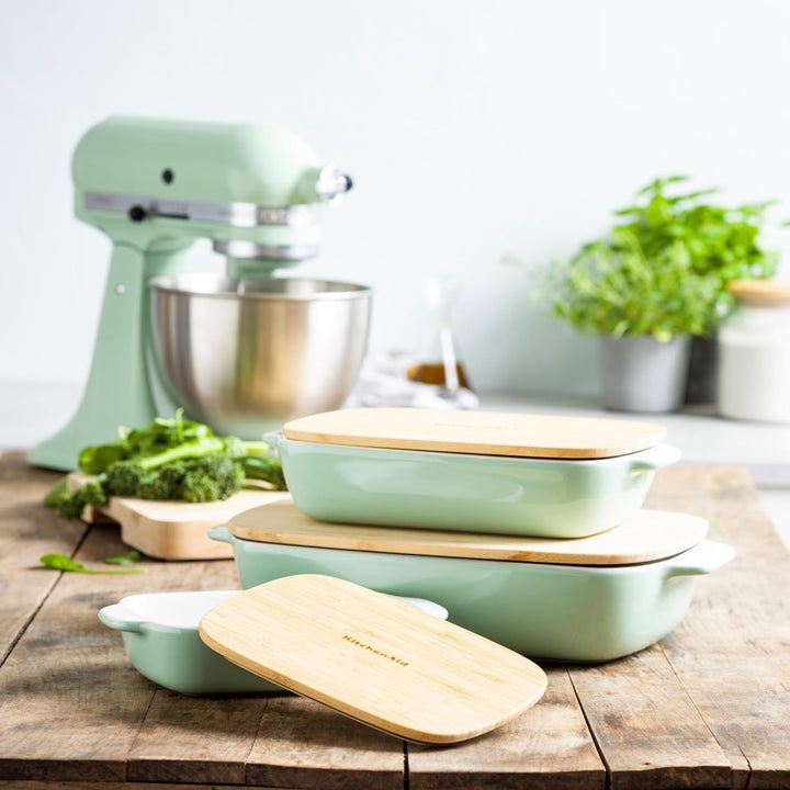 KitchenAid Stoneware Backform Rechteckig Keramik Antihaftbeschichtung mit Bambusdeckel, 32 cm/3,8L,