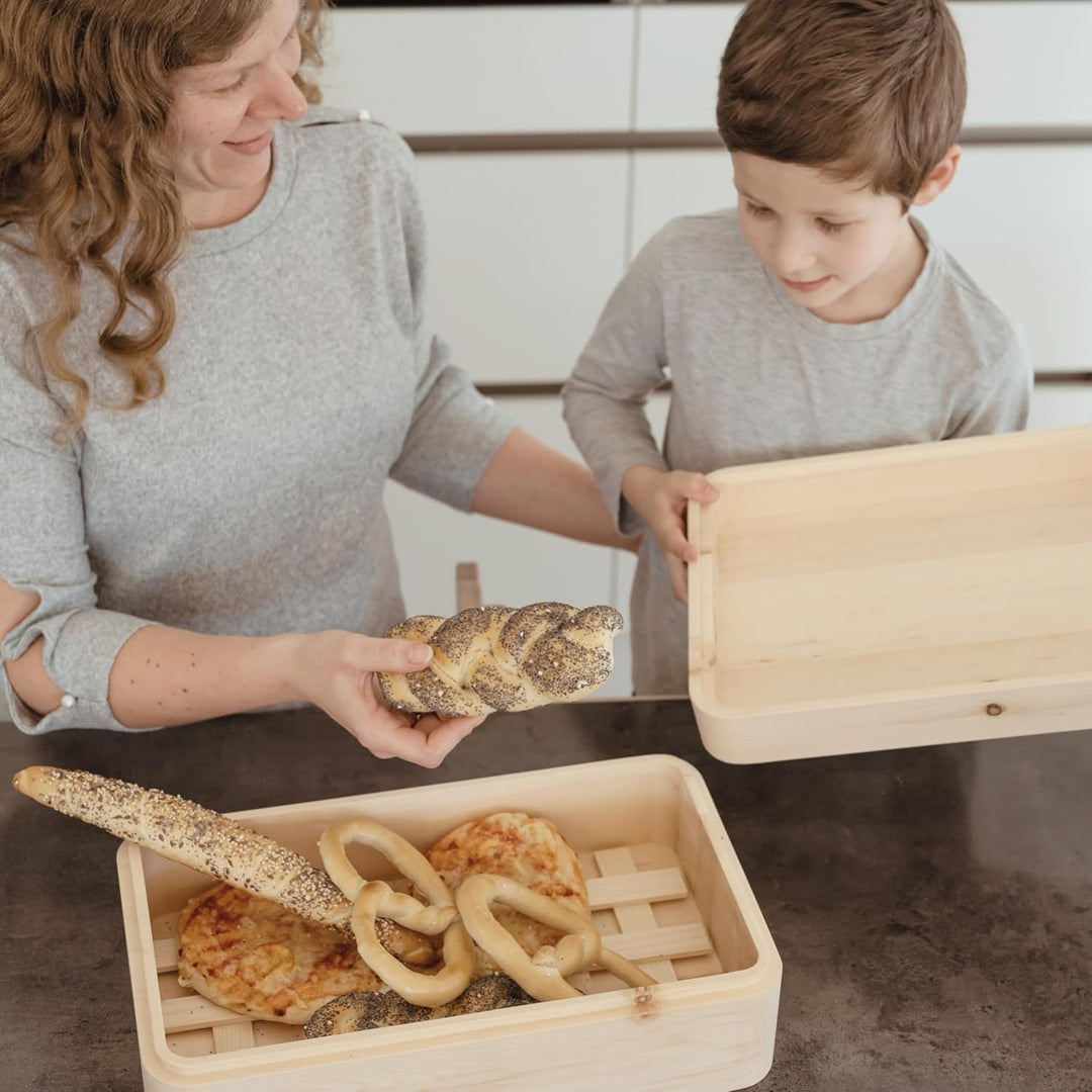 JOWE Zirbenbrotdose | Brotbehälter aus Zirbe | Brotaufbewahrungsbox aus Holz | Brotkasten aus Zirben