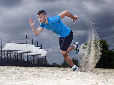 BRUBECK Herren Laufhose Kurz | Running | Funktionshose | Atmungsaktiv | Antibakteriell | Flachnähte