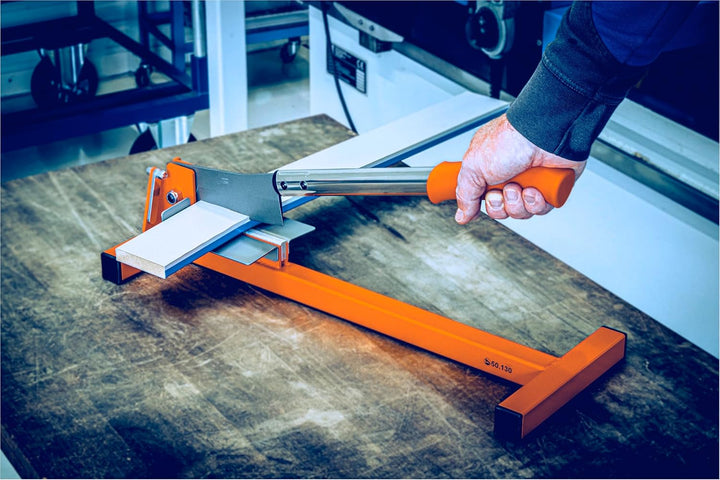 Original LÖWE Profi Hebelschneider 50.130 mit 45° und 90° Anschlägen - scharfes Schneidewerkzeug ide