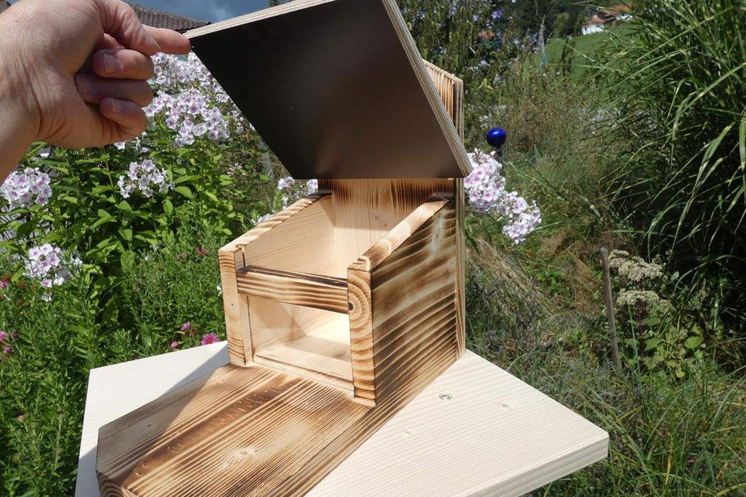 Eichhörnchen Futterhaus Futterstation Witterungsbeständig geflammt FutterautomatMade in Germany (Bay