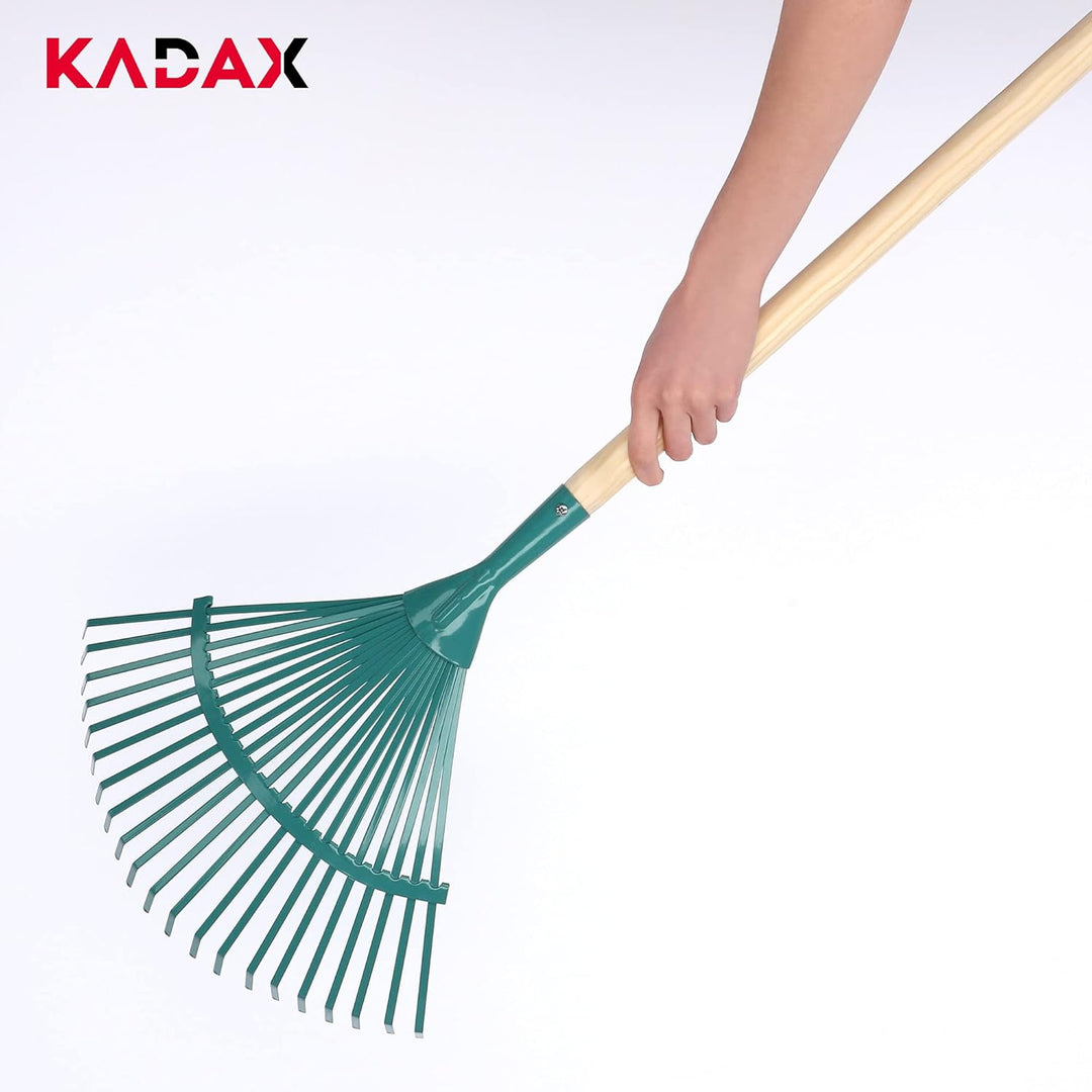 KADAX Rechen, Laubrechen für Damen, Harke mit langem Stiel aus Holz, Laubfächer für Garten, Bequeme